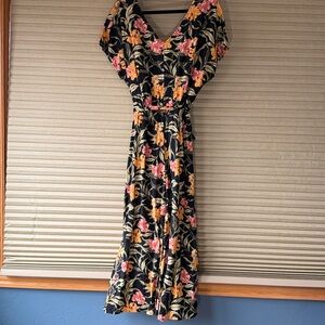 Floral V-Neck Jumpsuit with waist belt